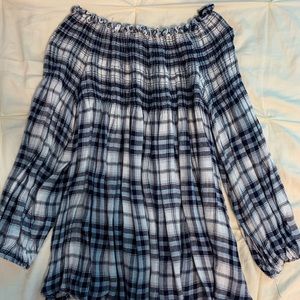 Altard State off-the-shoulder shirt size small